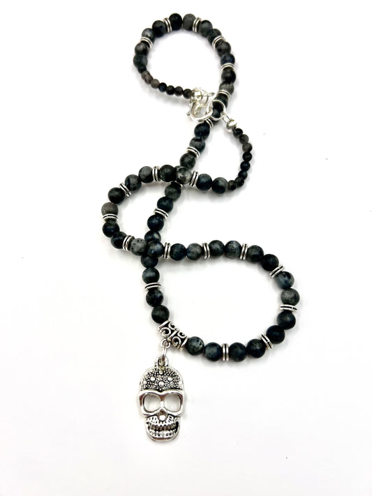 Necklace with Semi-Precious Beads & Catrin (Skull)